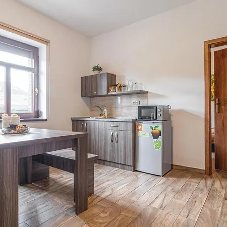 Amazing In W Outdoor Swimming Pool Heated Swimming Pool And 2 Bedrooms Apartment