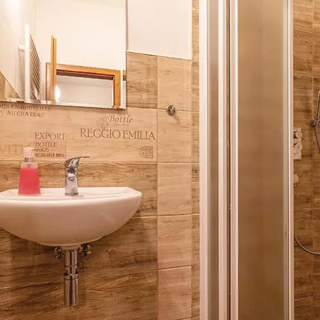 Apartment Amazing In W Outdoor Swimming Pool Heated Swimming Pool And 2 Bedrooms